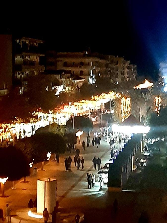 King George Sqr Apt Kalamata Dış mekan fotoğraf